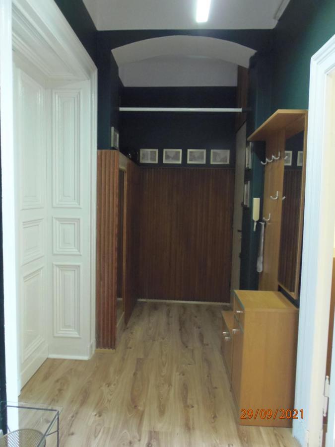 Apartament Kasztanowy Apartment Gliwice Ngoại thất bức ảnh