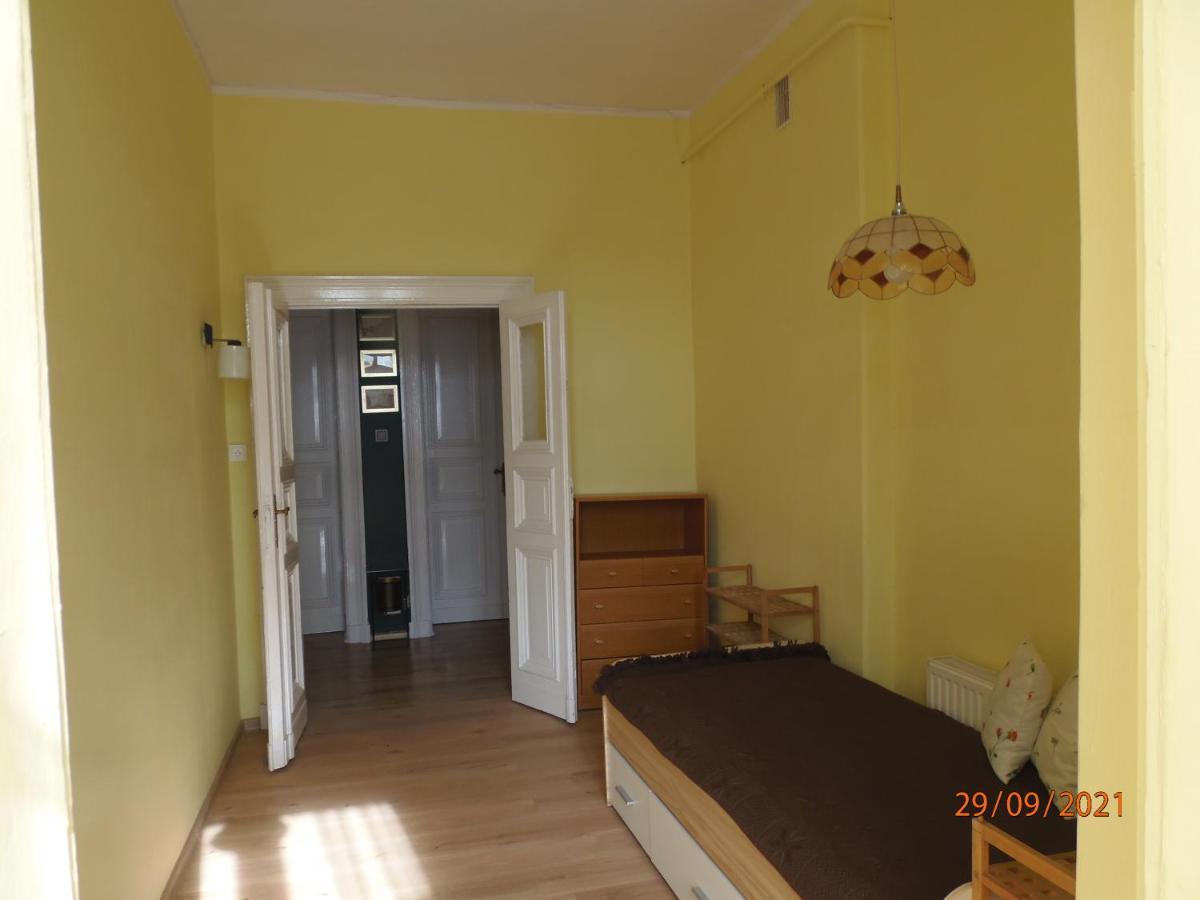 Apartament Kasztanowy Apartment Gliwice Ngoại thất bức ảnh