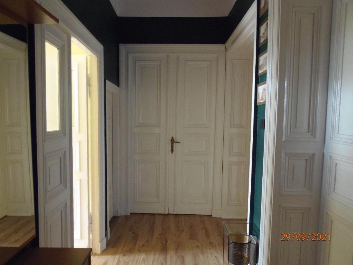 Apartament Kasztanowy Apartment Gliwice Ngoại thất bức ảnh